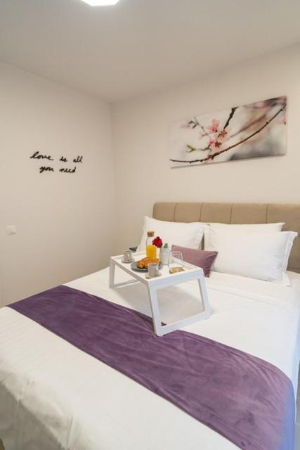 Petit Palace Trikala Bilik gambar